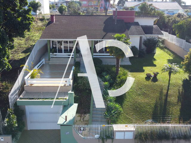 #2235 - Casa para Venda em Xanxerê - SC