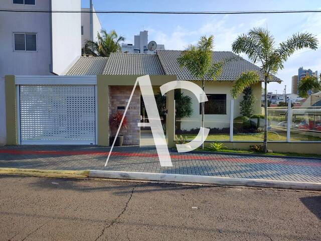 #2326 - Casa para Venda em Xanxerê - SC