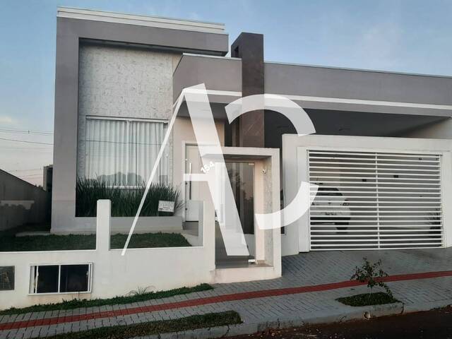 #2436 - Casa para Venda em Xanxerê - SC