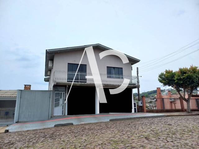 #2515 - Casa para Venda em Xanxerê - SC