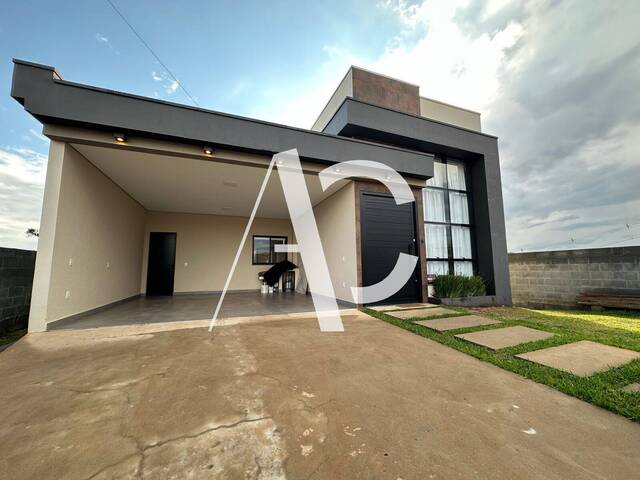 #2678 - Casa para Venda em Xanxerê - SC - 1